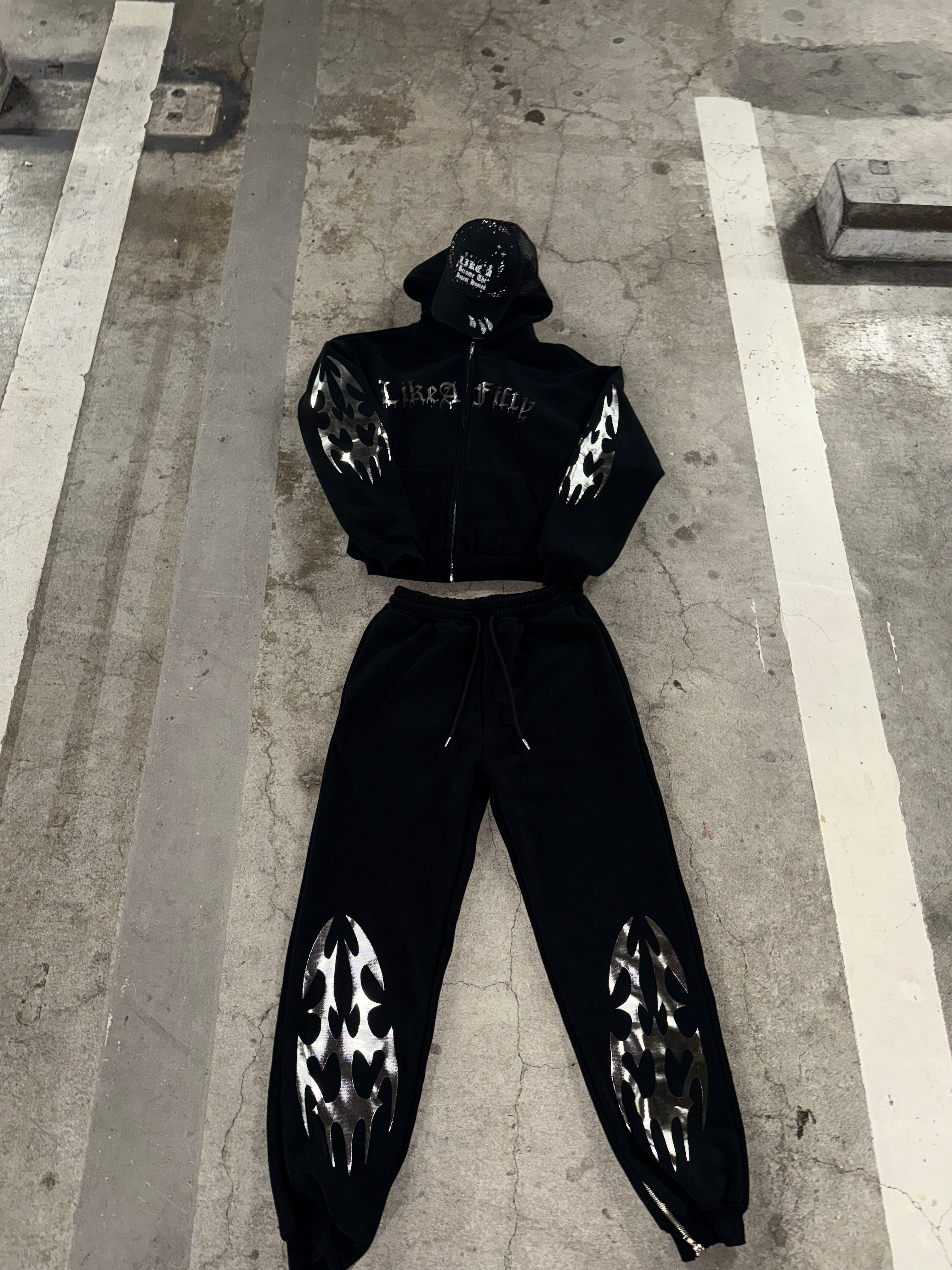 Slim Tracksuit In Black Setup