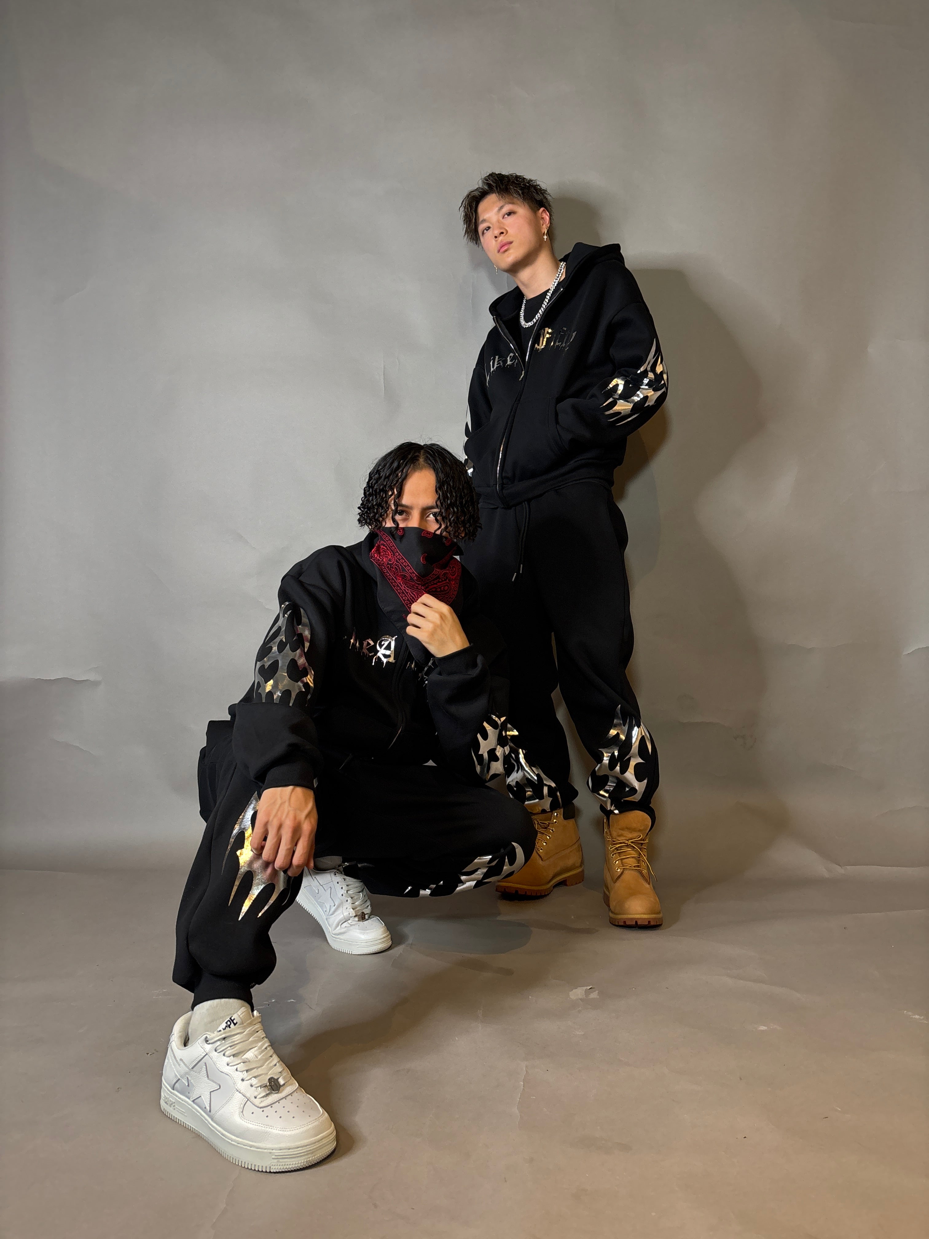 Slim Tracksuit In Black